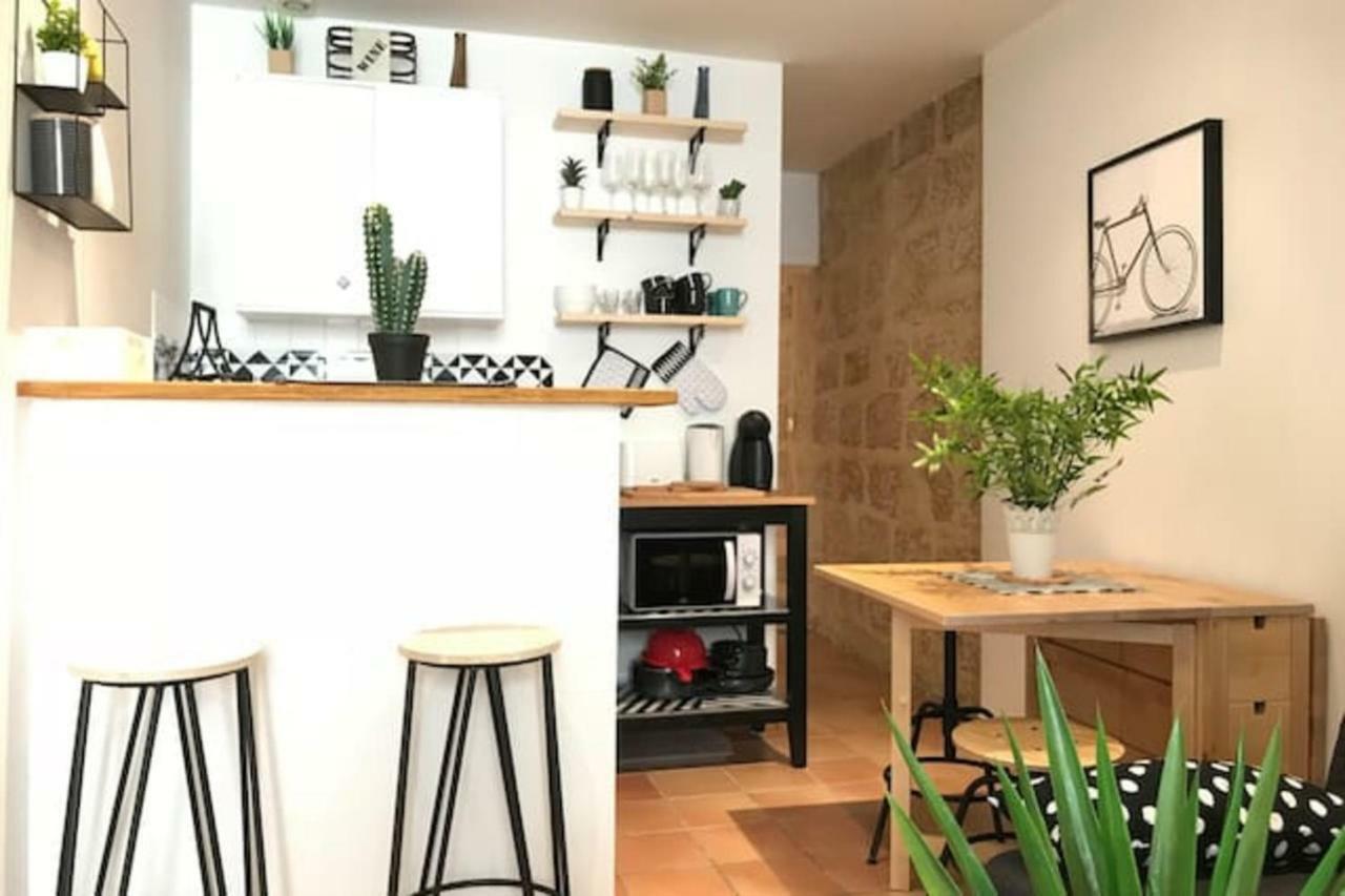 Superbe ! Appart T2 - Centre Historique & Tram - Situation Ideale Apartment Montpellier