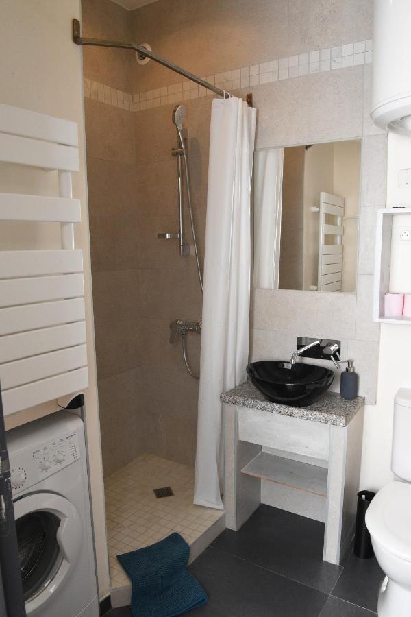 F2 Rigaud Au Calme Apartamento
