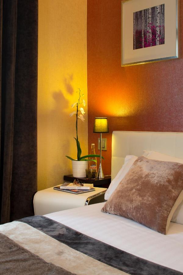 Des Arceaux Hotel 3*