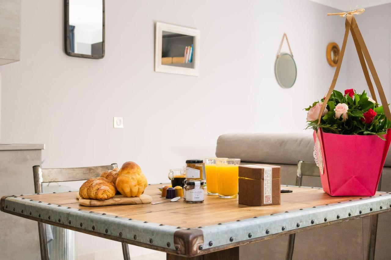 Appartement La Comédie De Vanneau - Acte 1 - 4 *
