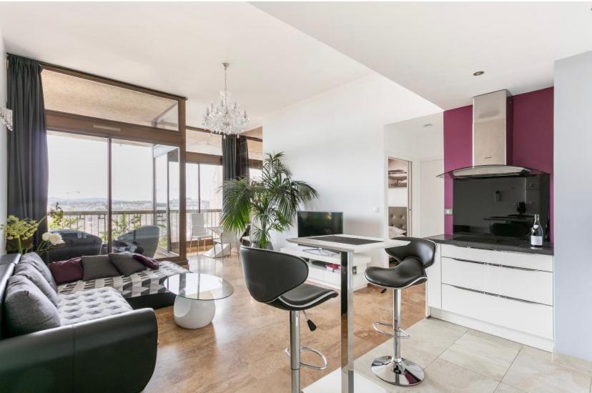 Loft Triangle Comedie, Parking Free Appartement