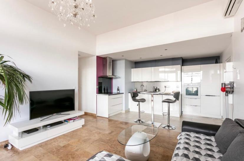 Loft Triangle Comedie, Parking Free * Montpellier