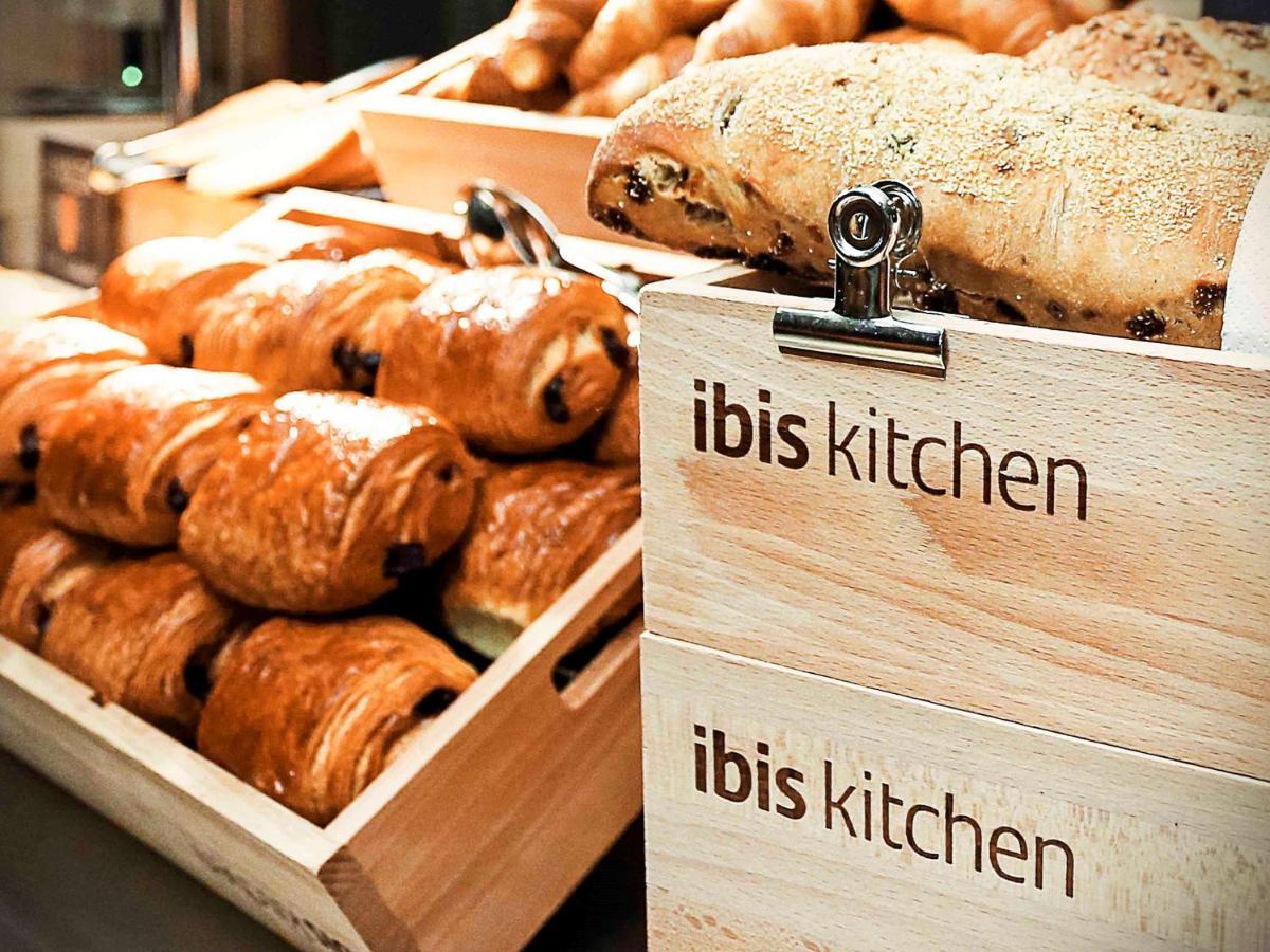 Ibis Centre Polygone Hotel